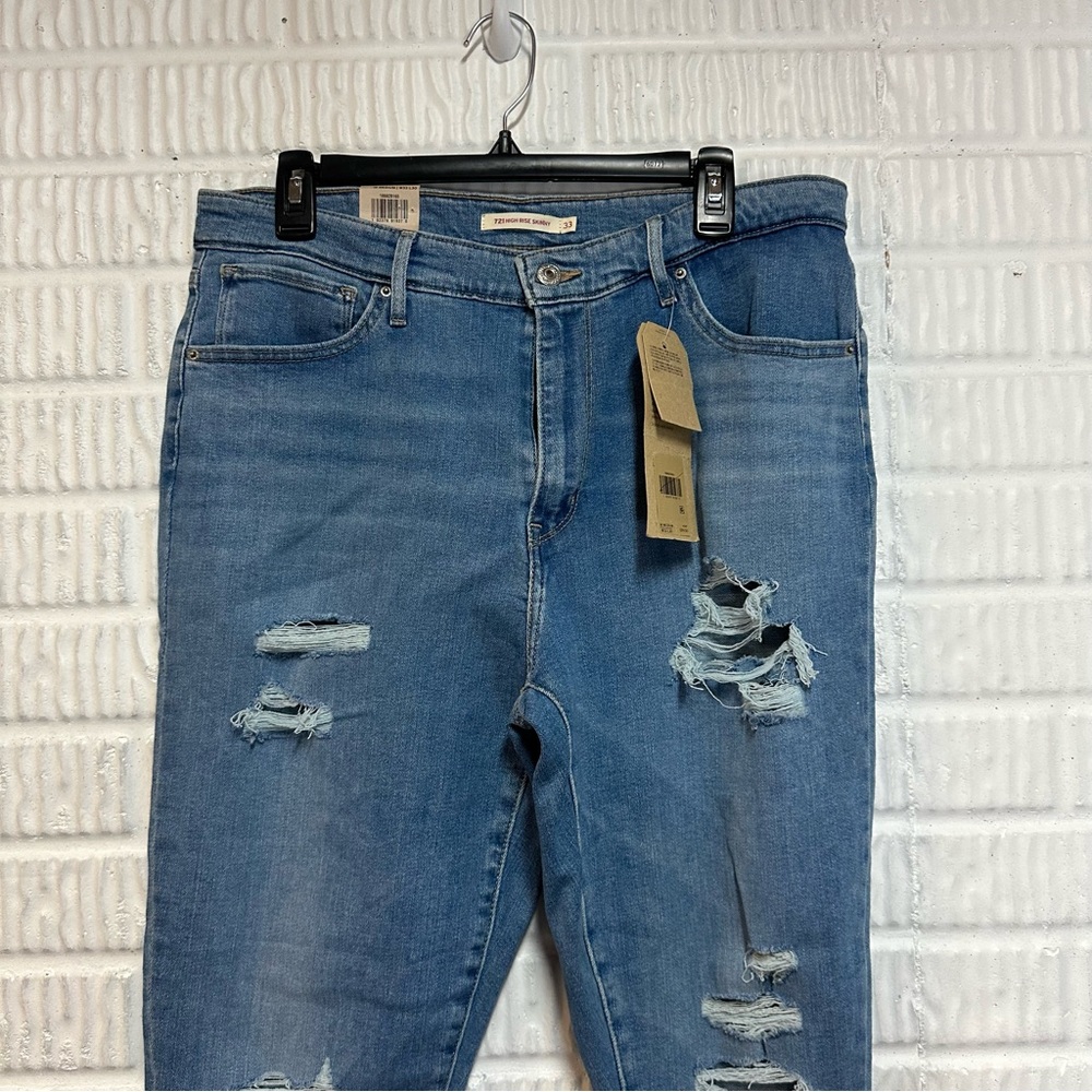 Levi’s 721 High Rise Skinny Jeans – Ripped Raw Hem (NWT) - Picture 5 of 13